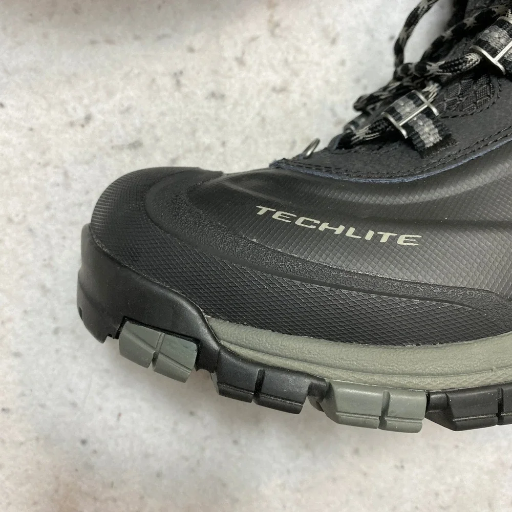 Columbia Bugaboot Plus III Snow Boots Mens 9.5 Black Omni-HeatWide BI2745-010